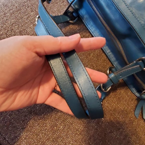 EUC Coach East West Leather Tote - Picture 5 of 10